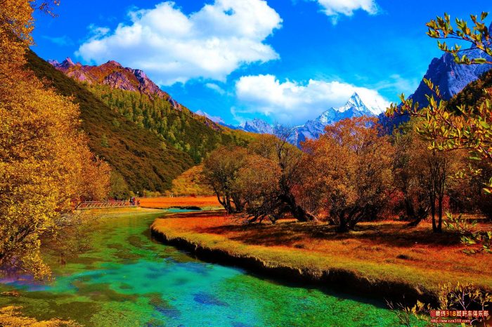 Viaje Privado de 8 Días de Chengdu – Monte Siguniang – Danba – Yading