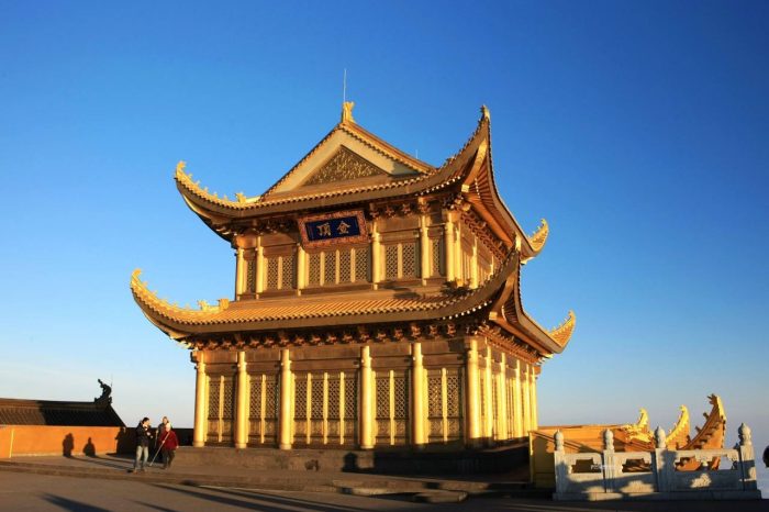 Viaje de 5 Días a Chengdu, Leshan y Monte Emei