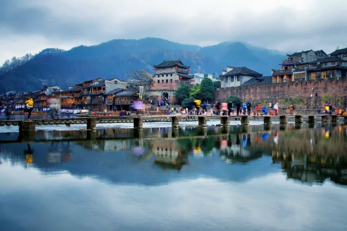 Viaje Privado de 5 Días a Zhangjiajie y Fenghuang