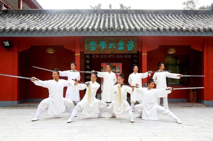 Viaje de 3 Días a la Montaña Wudang & Espectáculo de kungfu